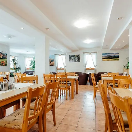 Orava Hotel 3*