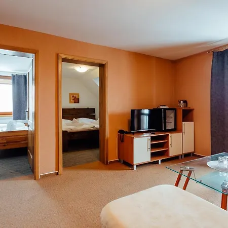 Orava Hotel 3*